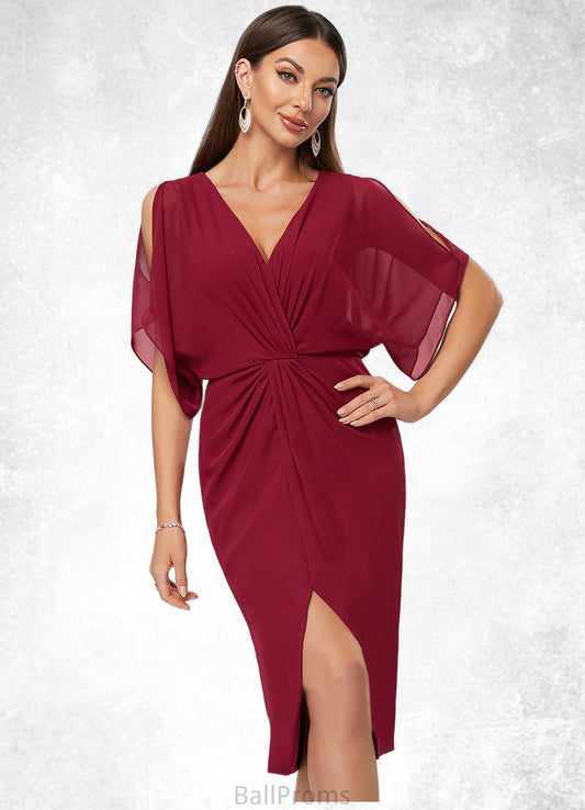 Deja Sheath/Column V-Neck Knee-Length Chiffon Cocktail Dress With Pleated HJP0022386