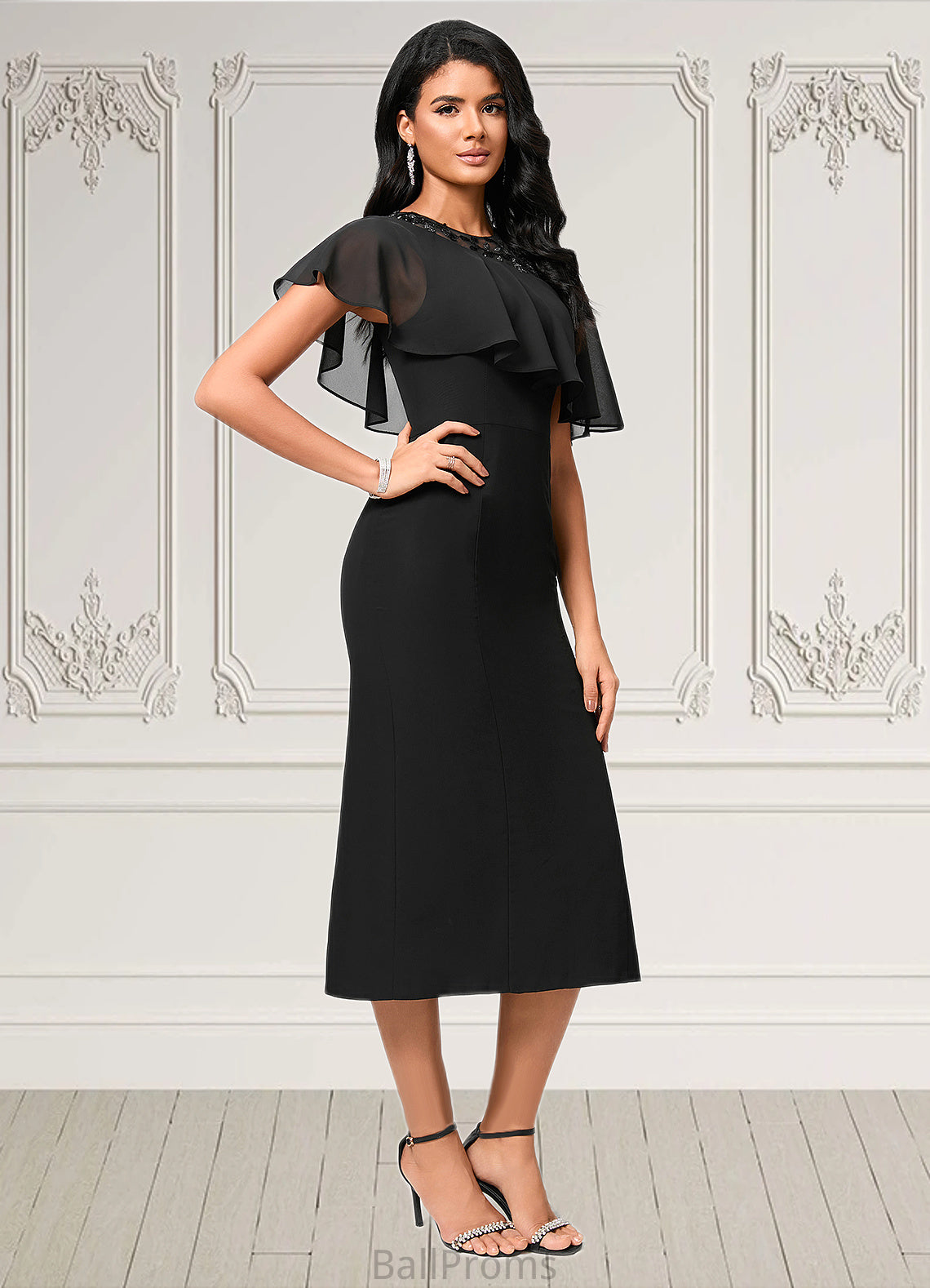 Katharine Sheath/Column Scoop Tea-Length Chiffon Cocktail Dress With Appliques Lace HJP0022388