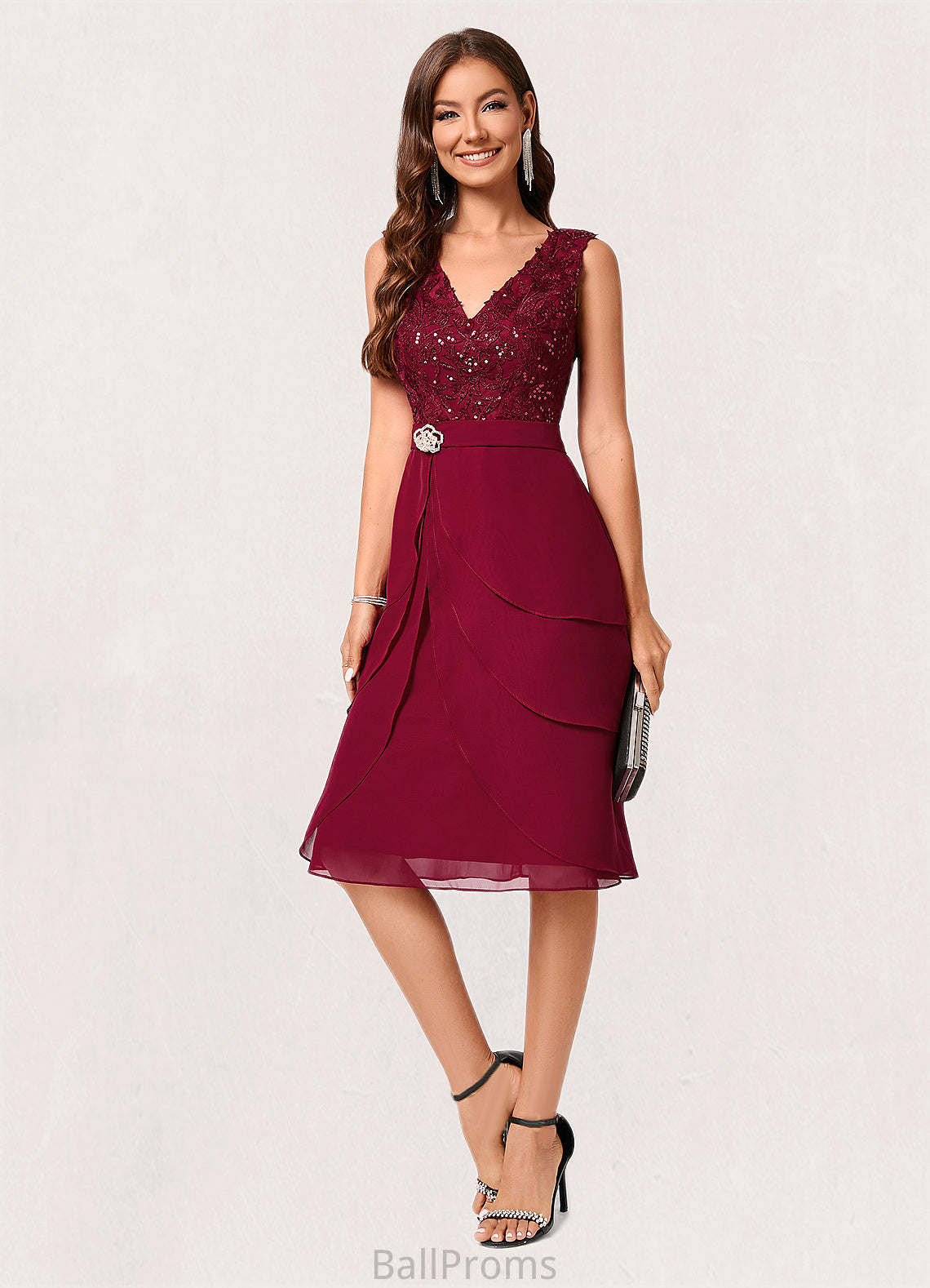 Sanai Sheath/Column V-Neck Knee-Length Chiffon Lace Sequin Cocktail Dress With Ruffle Sequins HJP0022503