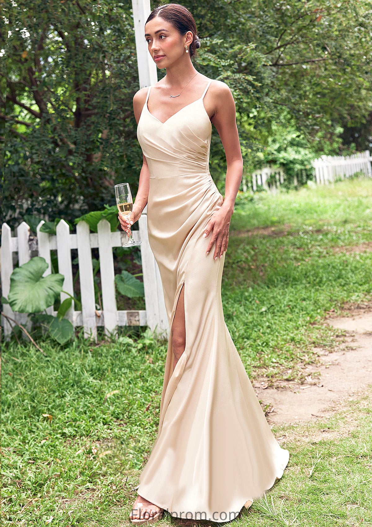 Sheath/Column V Neck Sleeveless Floor-Length Stretch Satin Bridesmaid Dresses with Pleated Split Abbie HJP0025222