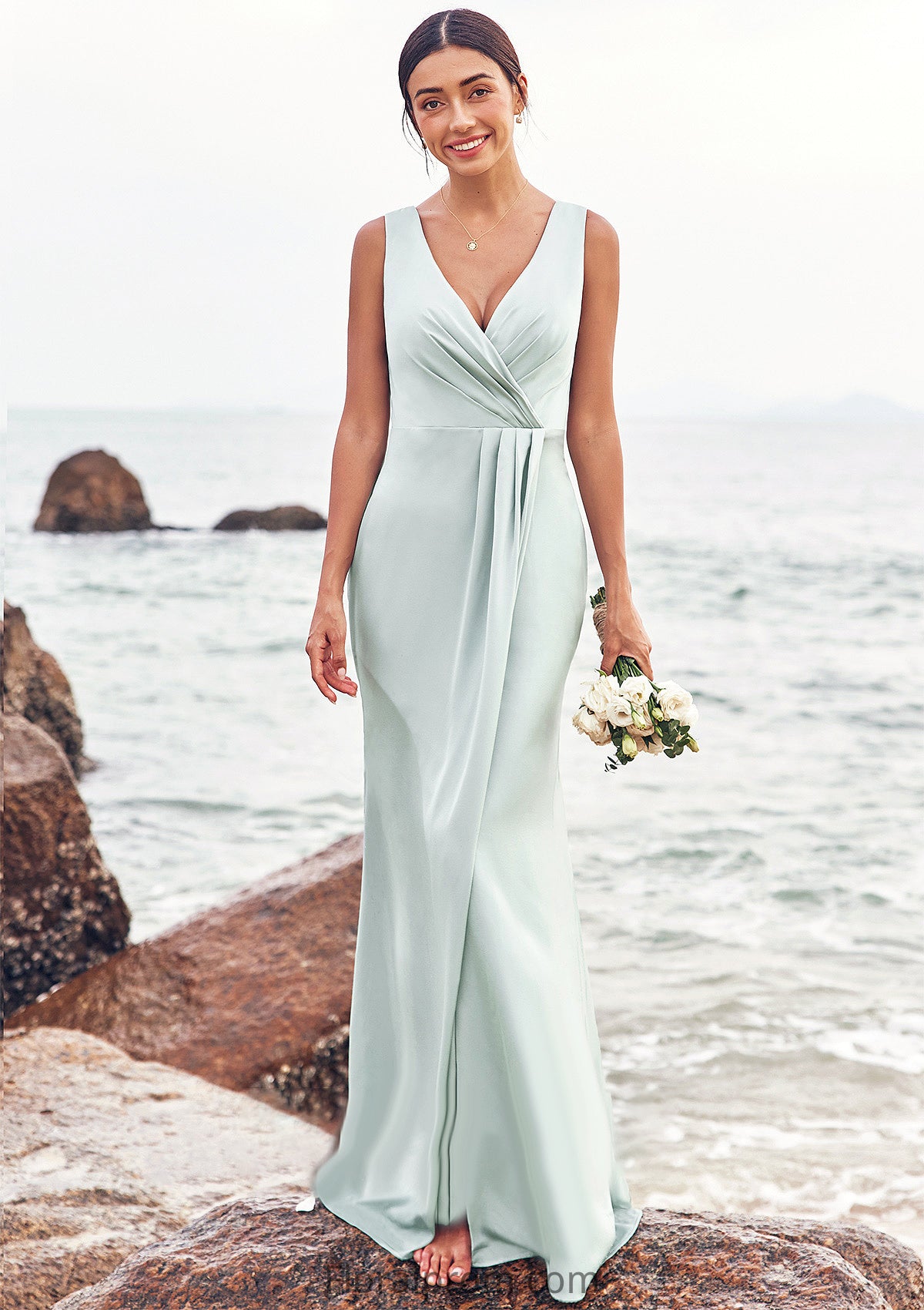 Sheath/Column V Neck Sleeveless Floor-Length Stretch Satin Bridesmaid Dresses with Pleated Split Kaylyn HJP0025279