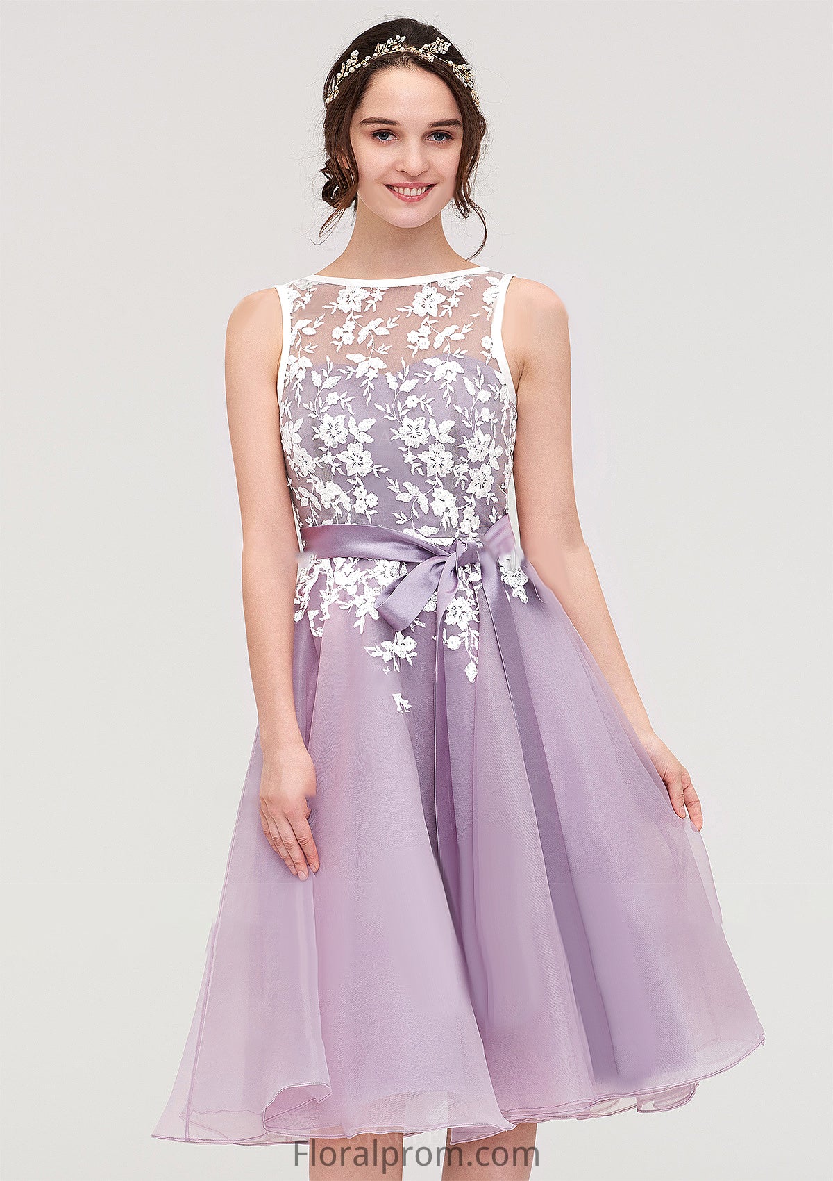 Bateau Sleeveless Organza Knee-Length A-line/Princess Bridesmaid Dresses With Sashes Lace Ashlyn HJP0025358