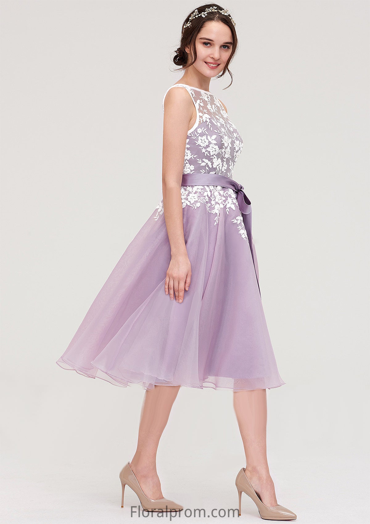 Bateau Sleeveless Organza Knee-Length A-line/Princess Bridesmaid Dresses With Sashes Lace Ashlyn HJP0025358