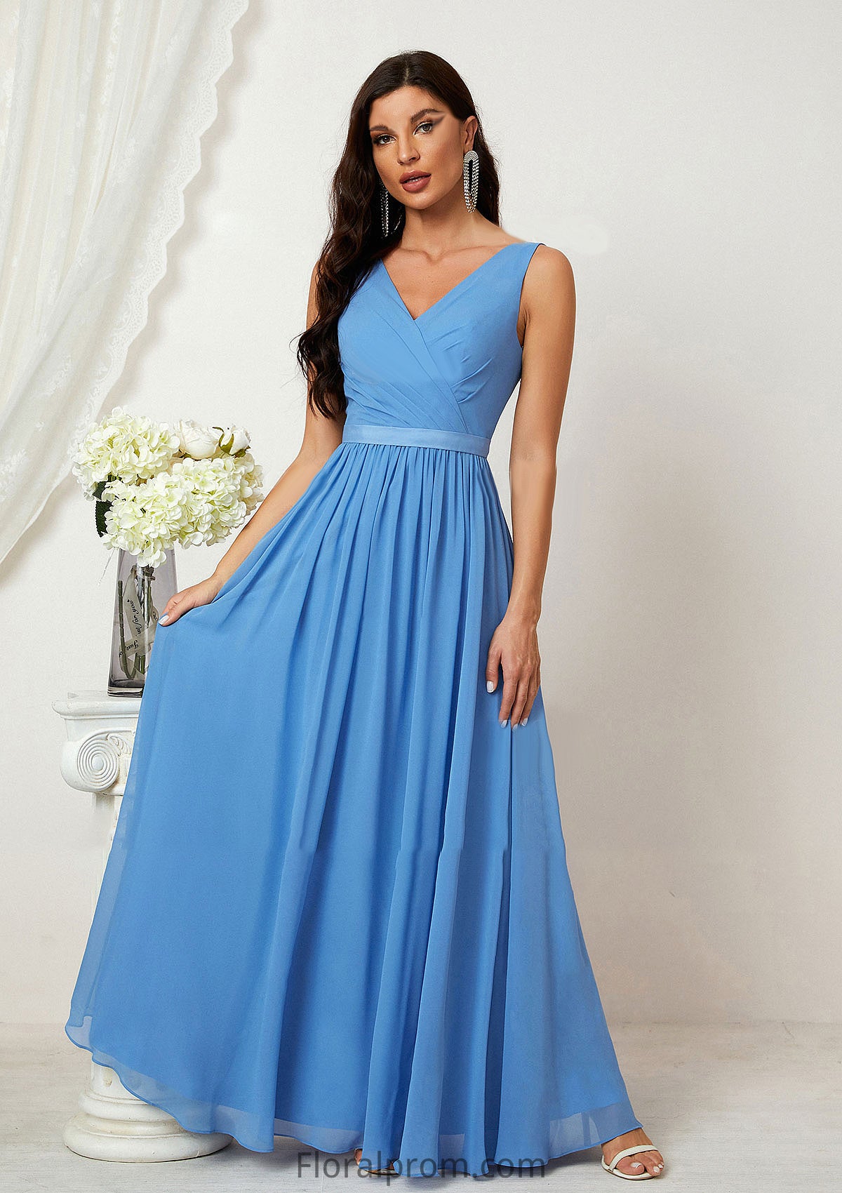 A-line V Neck Sleeveless Chiffon Long/Floor-Length Bridesmaid Dresses With Pleated Ida HJP0025360