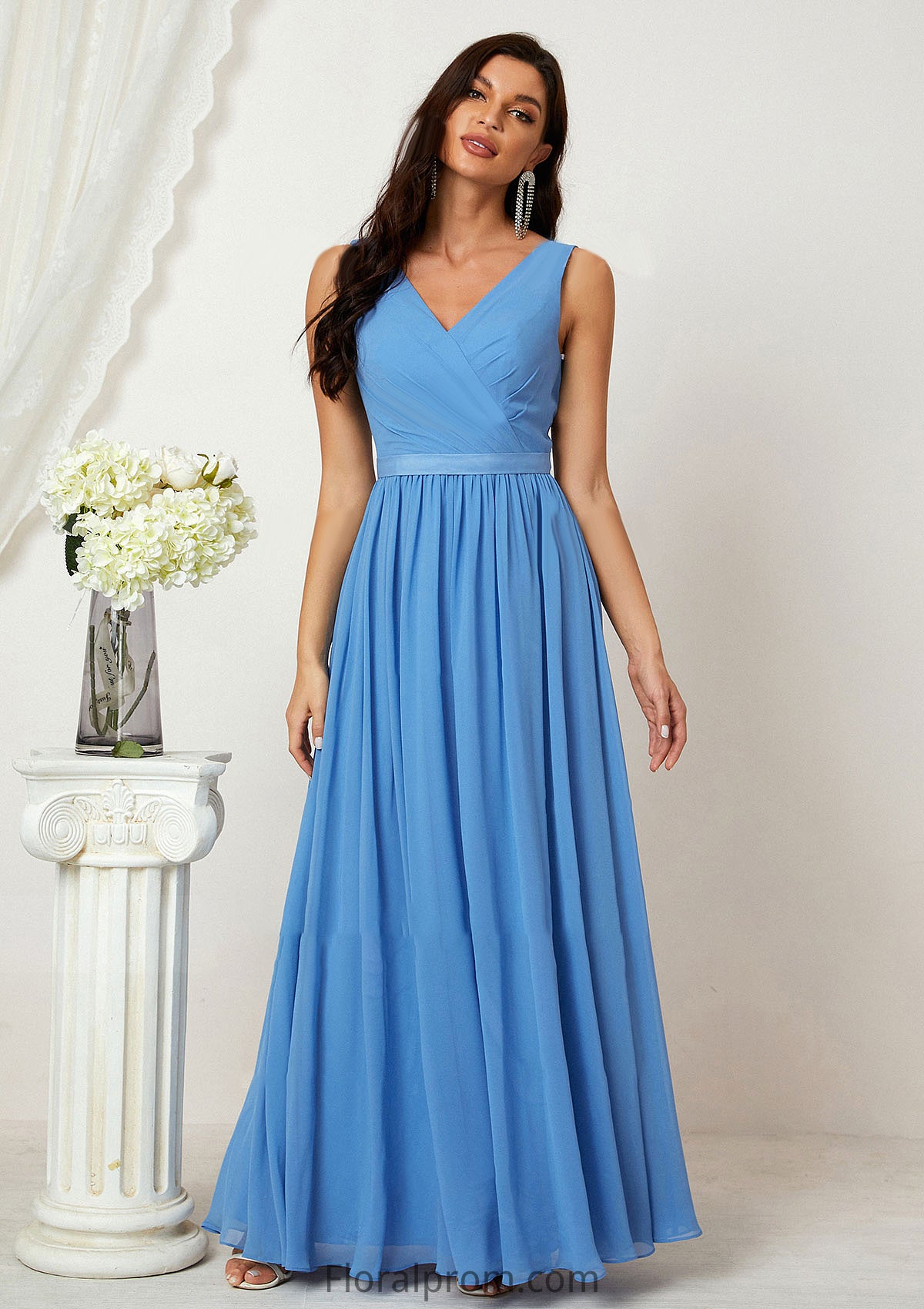 A-line V Neck Sleeveless Chiffon Long/Floor-Length Bridesmaid Dresses With Pleated Ida HJP0025360