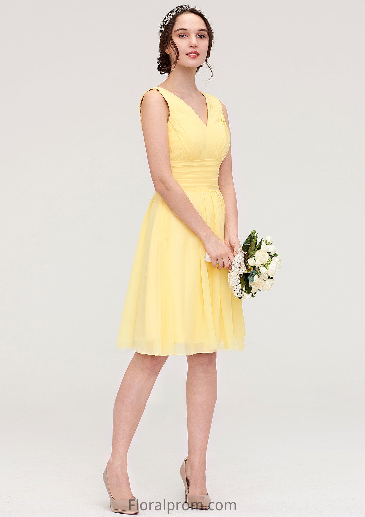 V Neck Sleeveless A-line/Princess Chiffon Knee-Length Bridesmaid Dresses With Pleated Kenley HJP0025414