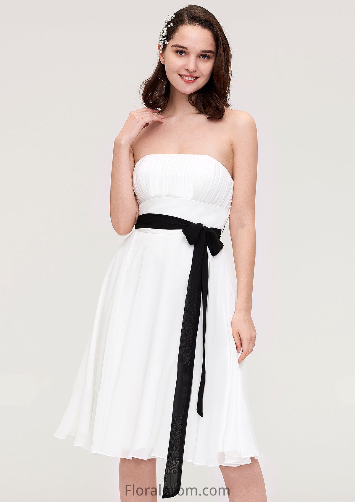 Strapless Sleeveless Knee-Length Chiffon A-line/Princess Bridesmaid Dresses With Pleated Sashes Susanna HJP0025436