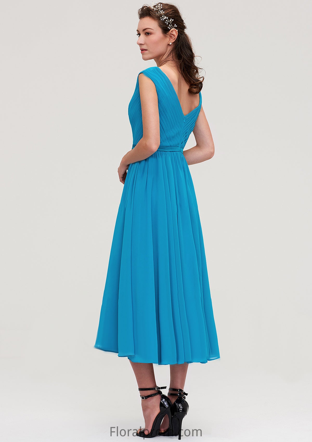 Sleeveless V Neck Tea-Length Chiffon A-line/Princess Bridesmaid Dresseses With Pleated Lila HJP0025448