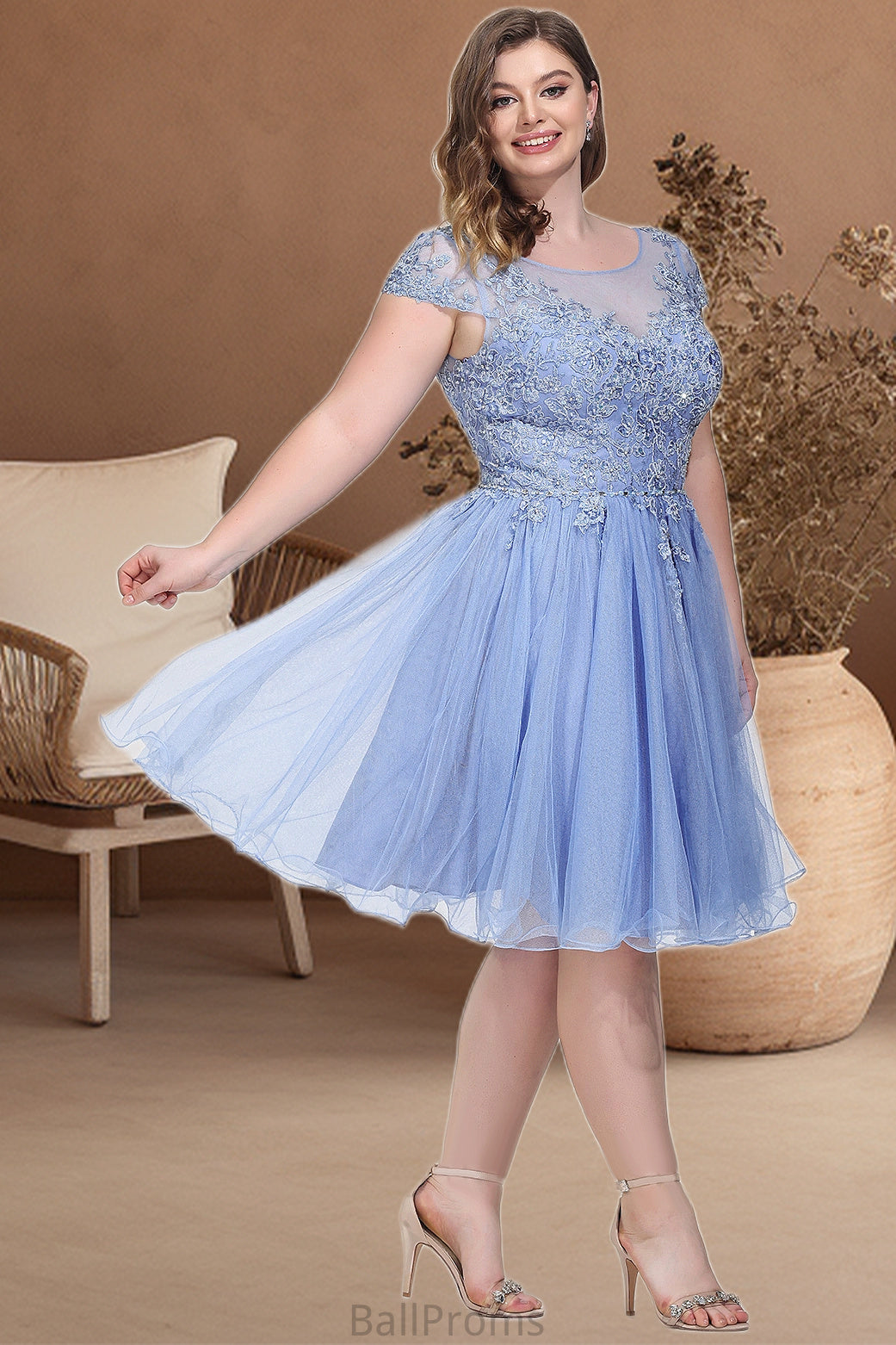 Makena A-line Scoop Short/Mini Tulle Homecoming Dress With Beading Appliques Lace HJP0020547