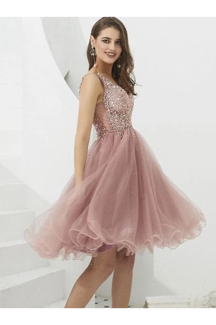 V-Neck Tulle With Beaded Short Homecoming Dresses