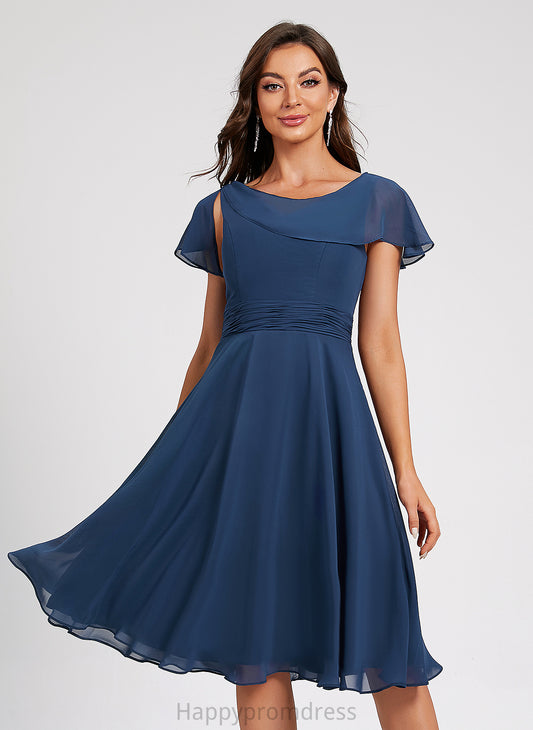 Cocktail A-Line Scoop Neck Cocktail Dresses With Pleated Ruffle Jacquelyn Chiffon Knee-Length Dress