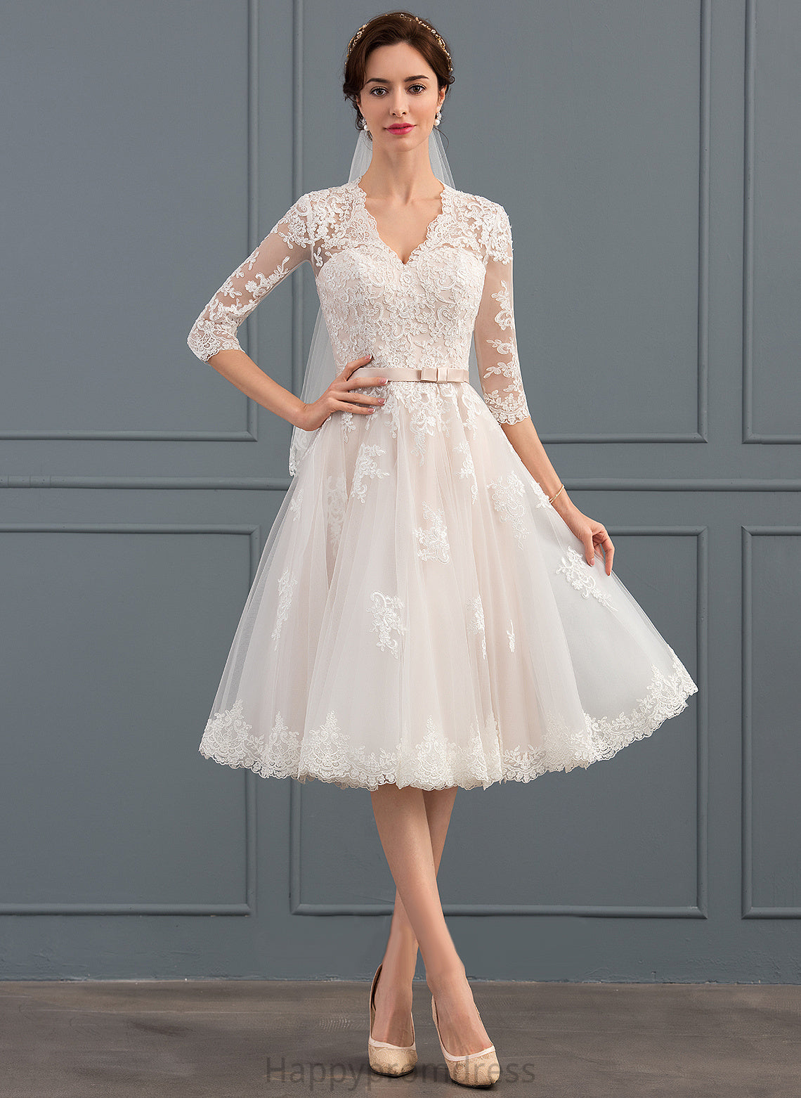 With A-Line Tulle Wedding Lace Bow(s) V-neck Wedding Dresses Victoria Knee-Length Dress