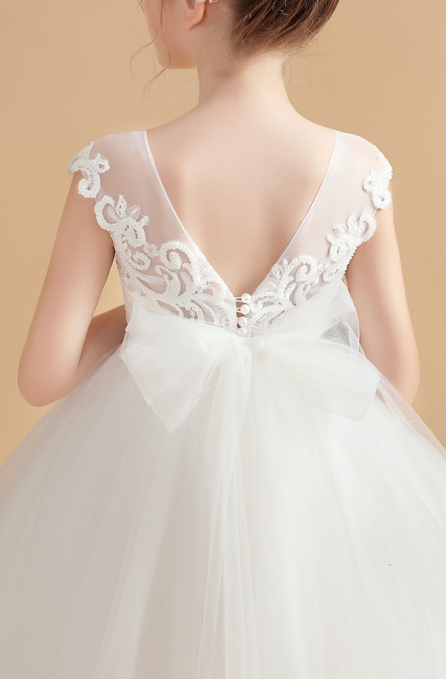 Cap Sleeves Ivory Tulle Flower Girl Dresses With Bow-Knot