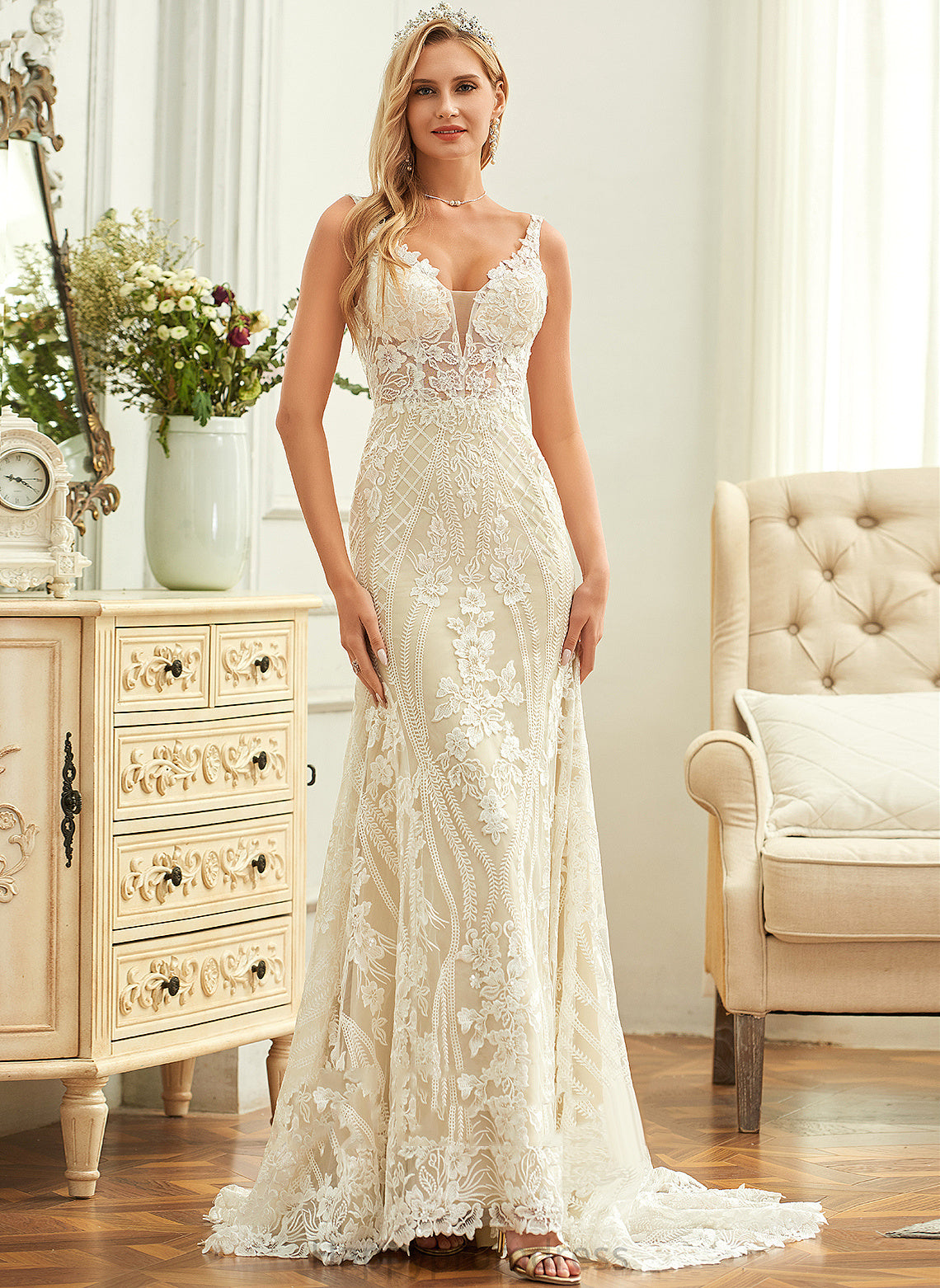 Wedding Trumpet/Mermaid Dress Wedding Dresses Kaitlynn Chapel V-neck Tulle Train Lace