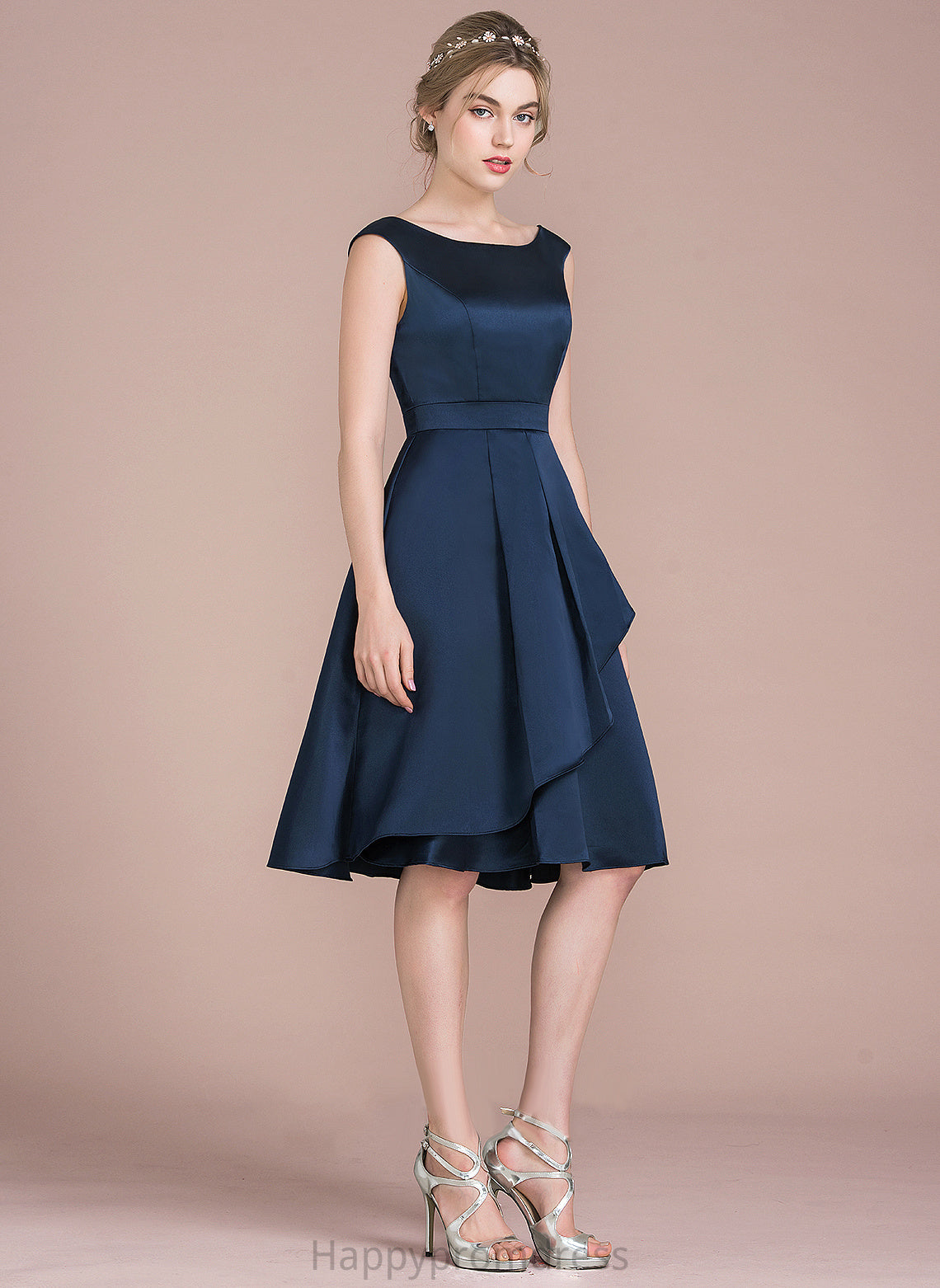 Neck Satin With Anahi Ruffles Dress Cascading Scoop Knee-Length Homecoming Dresses A-Line Homecoming