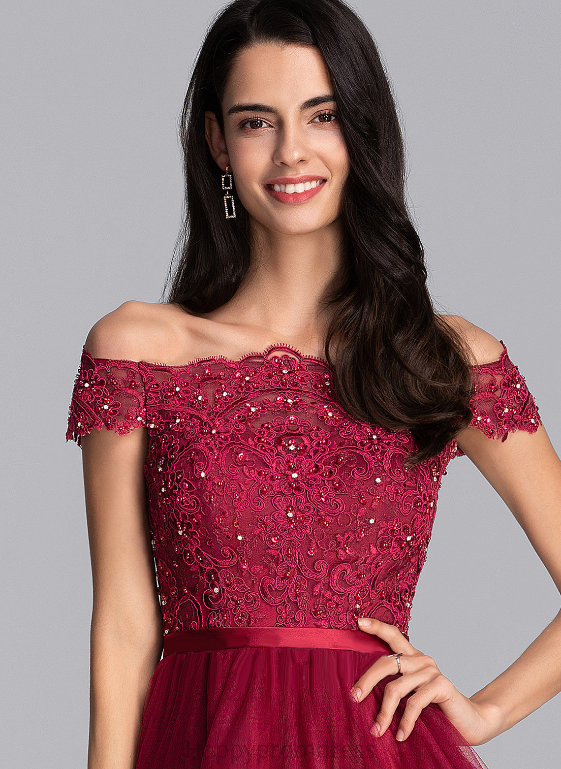 Knee-Length A-Line Tulle Dress With Homecoming Elle Lace Homecoming Dresses Off-the-Shoulder Sequins Beading