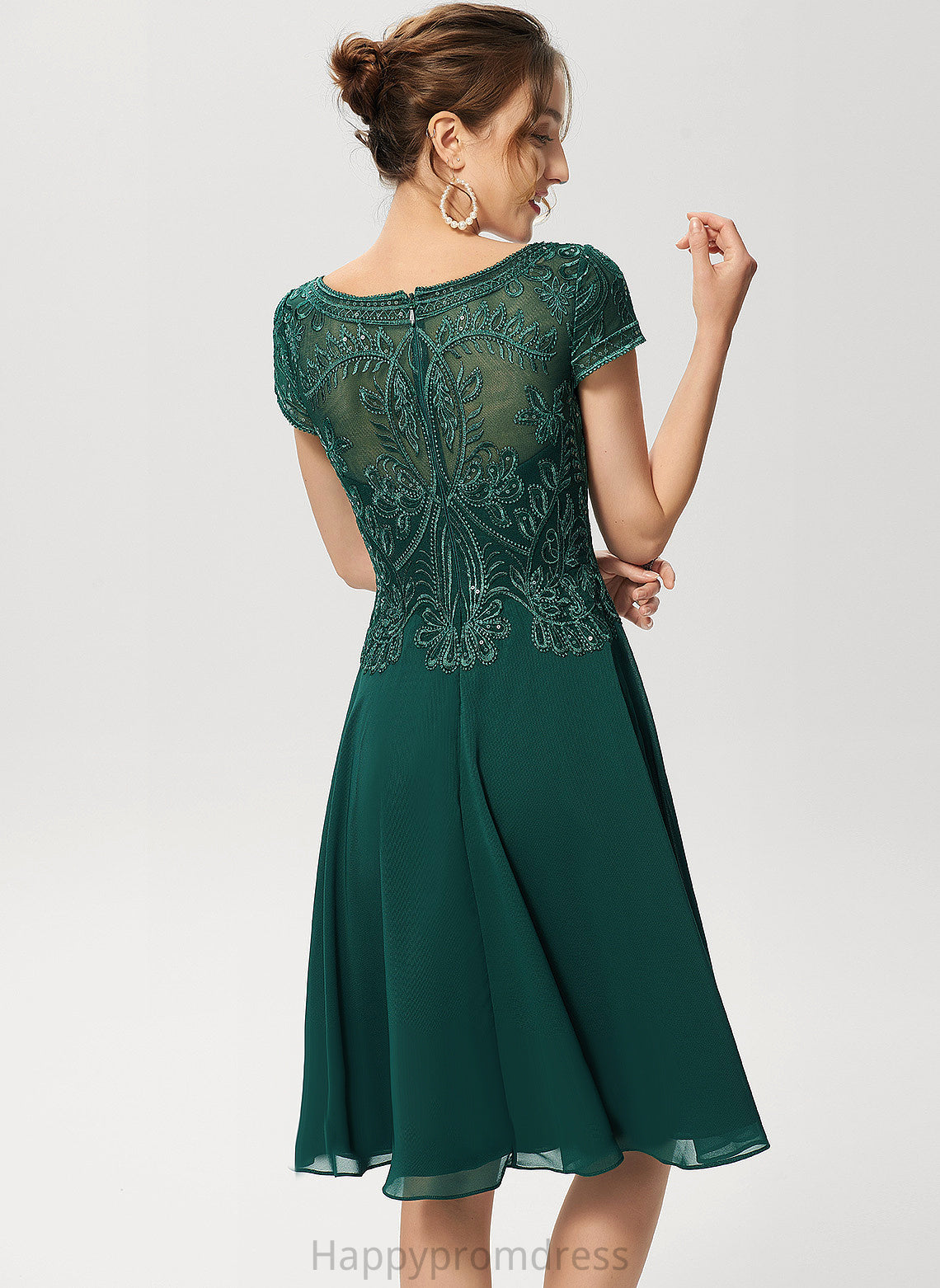 A-Line Cocktail Dresses Knee-Length Neck Scoop Sequins Dress With Cocktail Adelaide Chiffon Lace