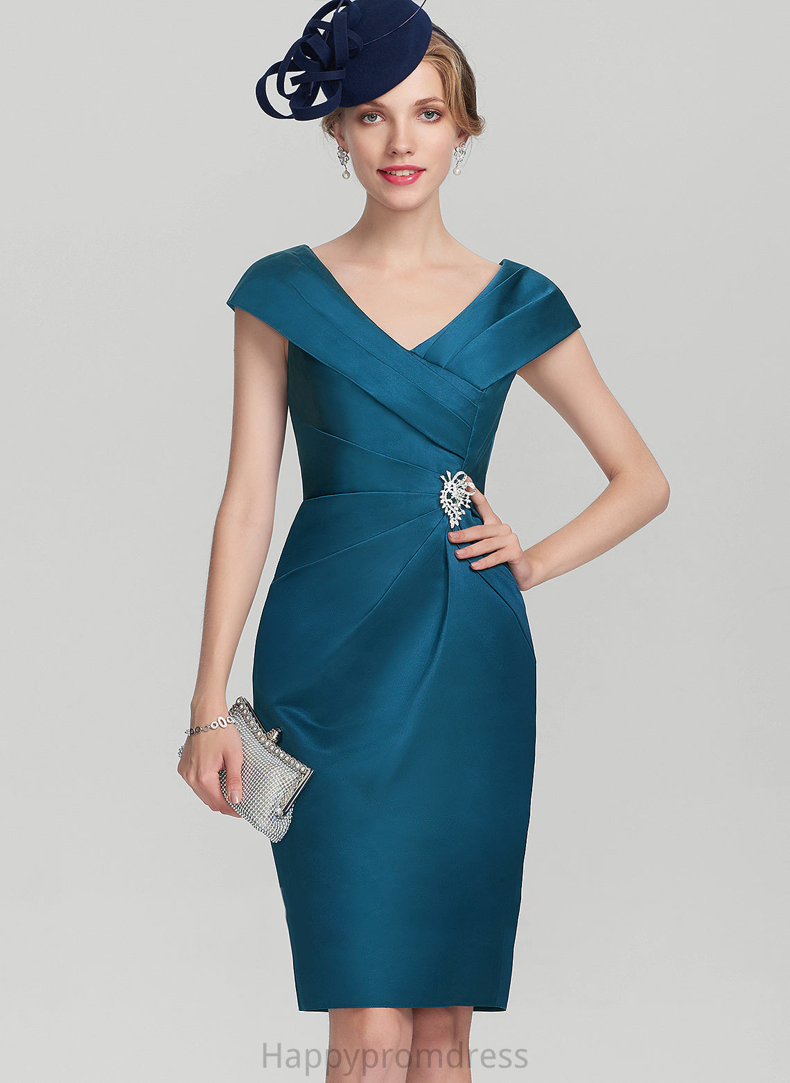 Ruffle Mother Beading Satin Knee-Length With Bride V-neck Maisie of the Dress Sheath/Column Mother of the Bride Dresses