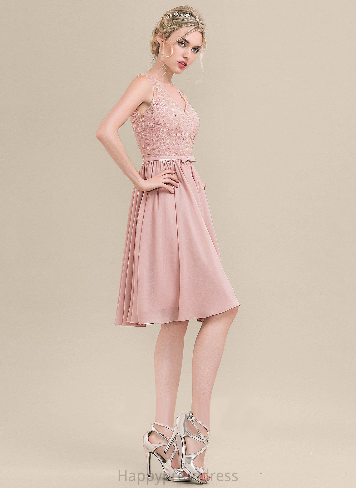 A-Line With Bow(s) Lace V-neck Knee-Length Janiah Dress Chiffon Cocktail Dresses Lace Cocktail