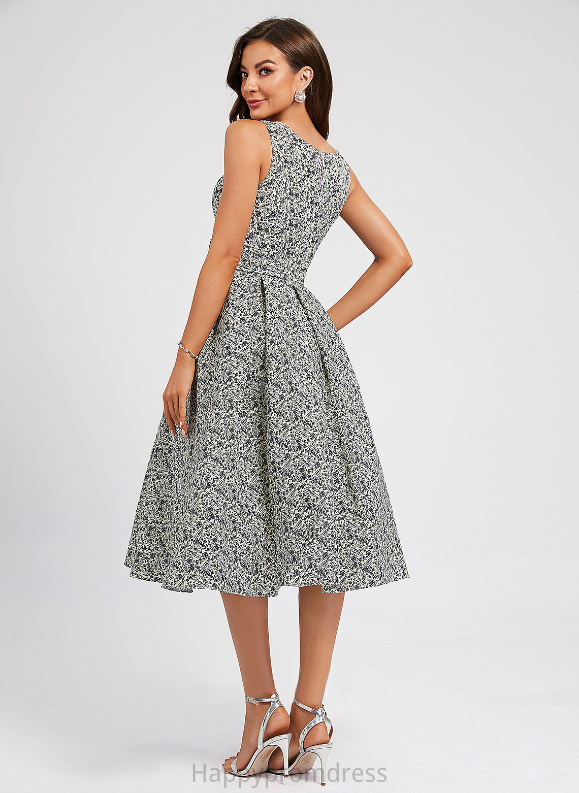 A-Line Knee-Length Bow(s) V-neck Brittany Cocktail Dresses With Dress Pockets Satin Cocktail