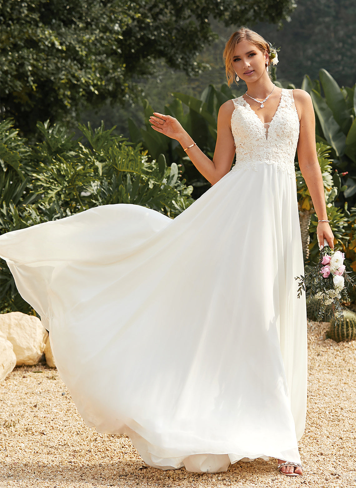 Dress Train A-Line V-neck Lace Sweep Wedding Dresses Chiffon Wedding With Lace Kenya