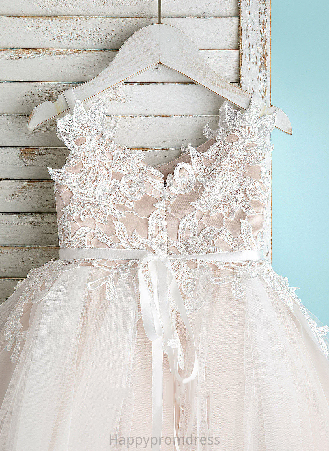 - Sleeveless V-neck/Straps Flower Girl Dresses Girl A-Line Jo Dress Tulle/Lace Knee-length Flower