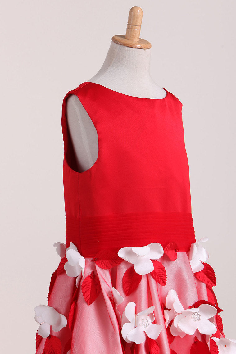 2024 New Arrival Flower Girl Dresses A Line Scoop Satin & Tulle With Handmade Flowers