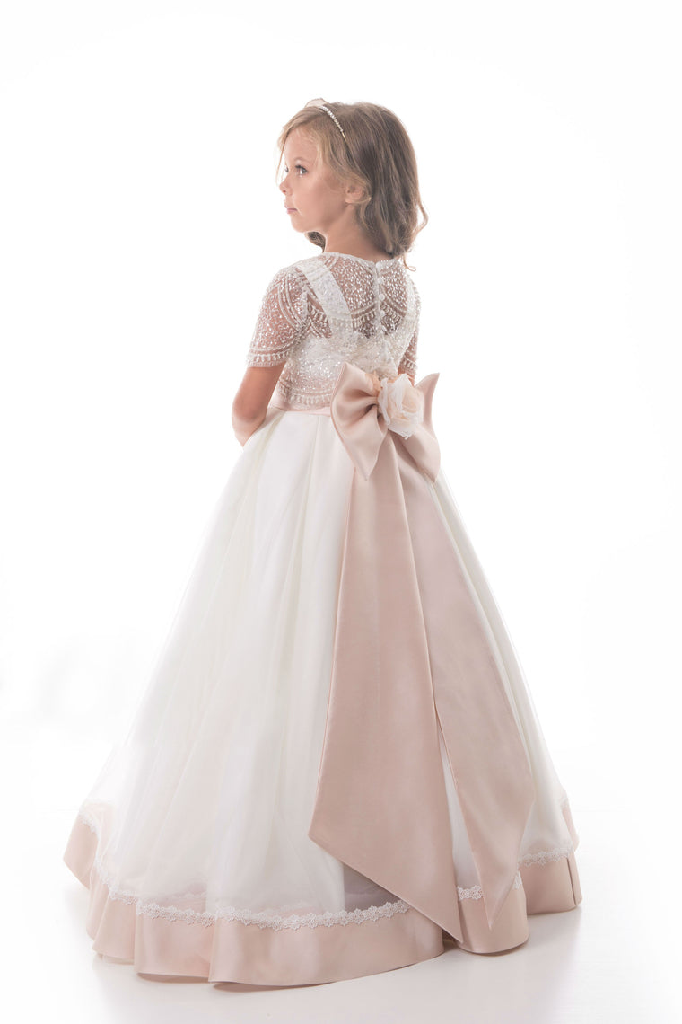 2024 Flower Girl Dresses A Line Scoop Beaded Bodice Tulle With Applique