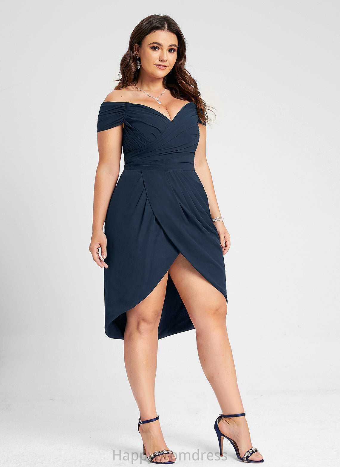 Sheath/Column Asymmetrical Cocktail Chiffon Ruffle Helen Cocktail Dresses Off-the-Shoulder Dress With