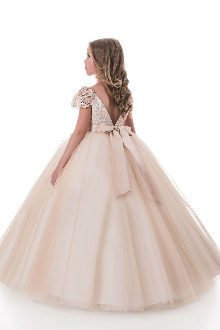 2024 Ball Gown Flower Girl Dresses Scoop Short Sleeves Tulle With Applique