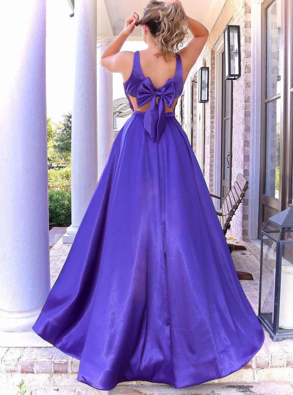 Chic A-line Straps Sleeveless Back Bow Long Prom Dresses