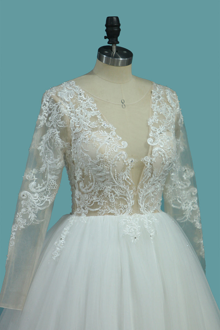 2024 Long Sleeves A Line Scoop Tulle Wedding Dresses With Applique Chapel Train