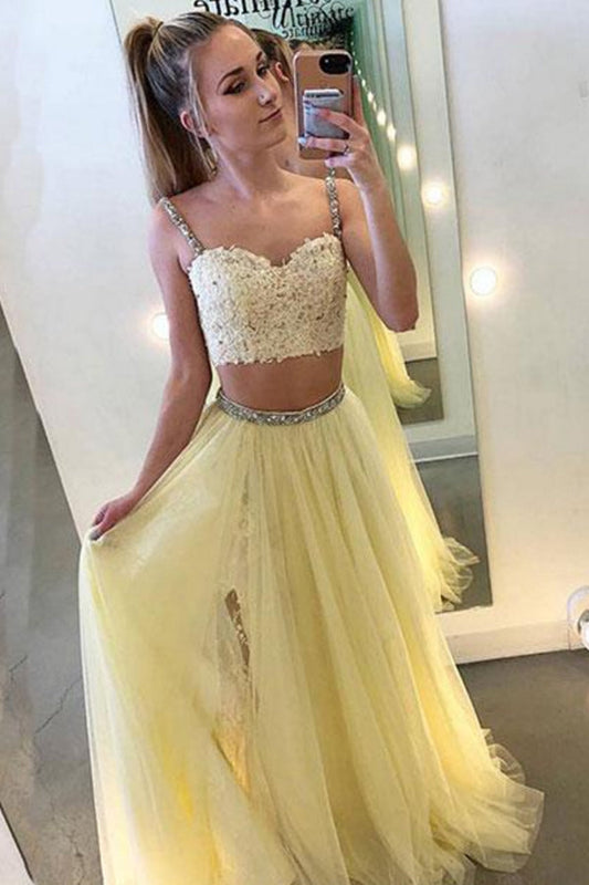 Chic Two Pieces Sweetheart Tulle Floor Length Prom Dresses